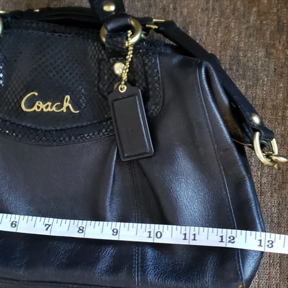 Coach key features
